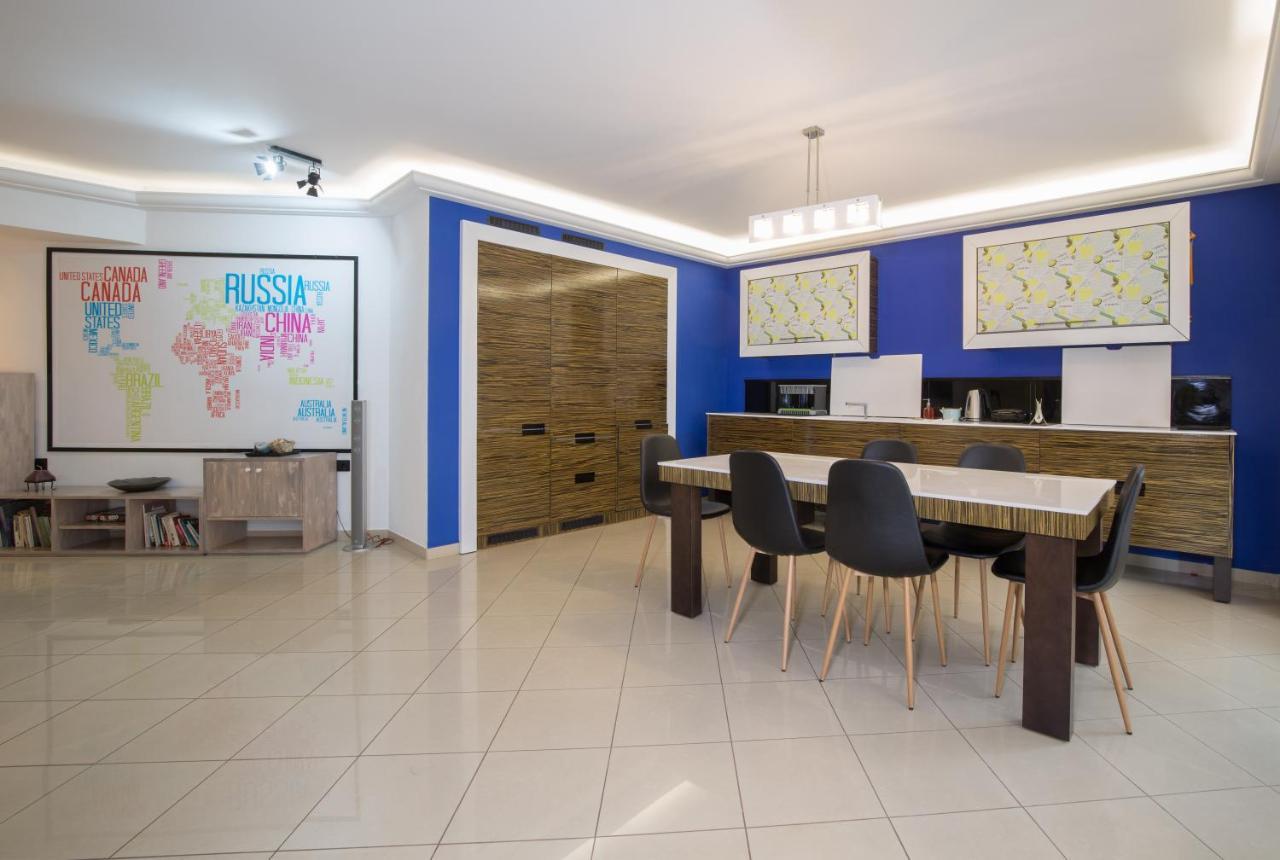 Spacious Modern Apartments With Great Rooftop View Aten Exteriör bild