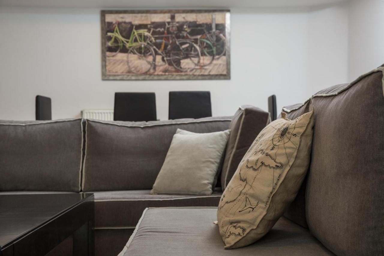 Spacious Modern Apartments With Great Rooftop View Aten Exteriör bild