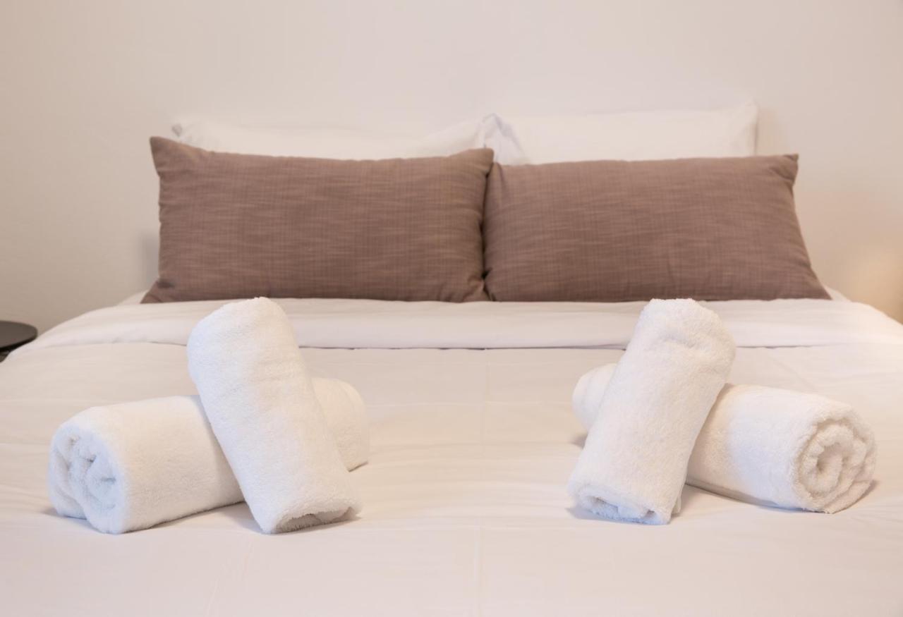 Spacious Modern Apartments With Great Rooftop View Aten Exteriör bild
